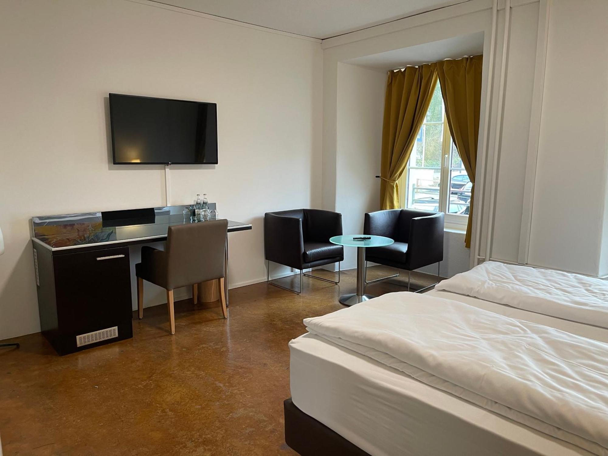Hotel Swiss Bellevue Aathal Seegraben Extérieur photo